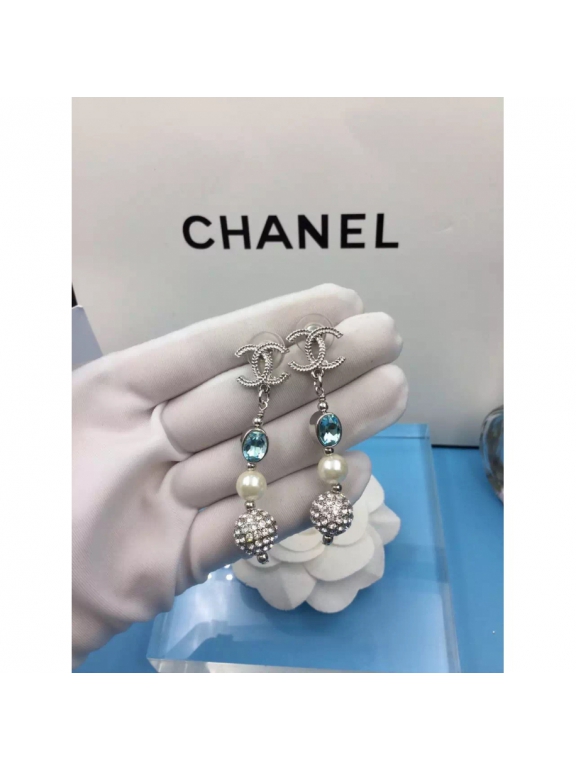 Бирюзовые Серьги Chanel значок бирюзовый камень шарик камни