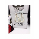 Белые серьги Chanel звезды белые жемчужинки