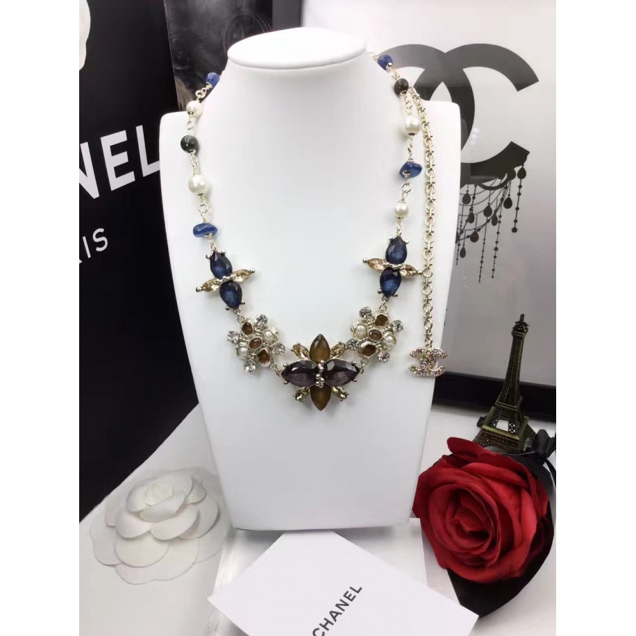 Золотое Колье Chanel короткое синие камни