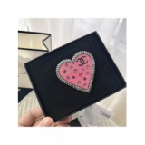 Розовая Брошка Chanel розовое сердце