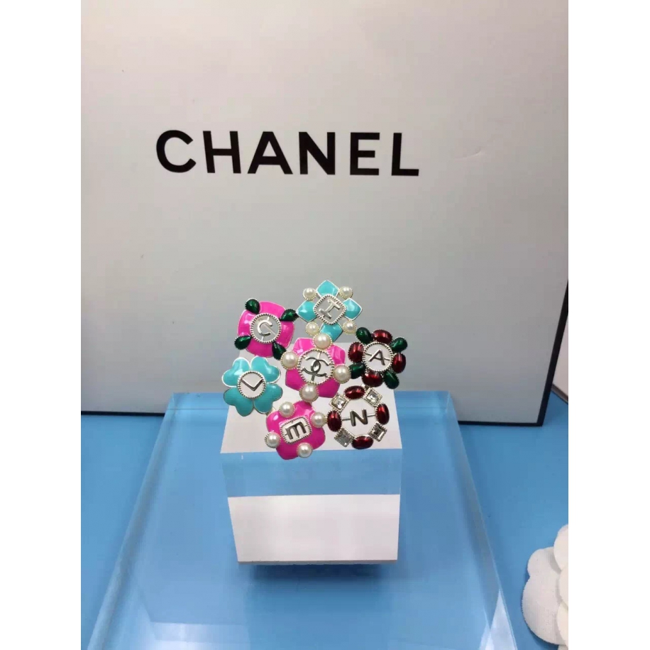 Золотая Брошка Chanel цветы бирюзово - розовые