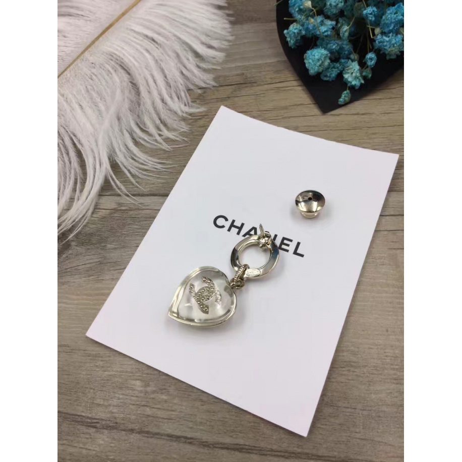 Золотая Брошка Chanel значок сердечко прозрачный золотой