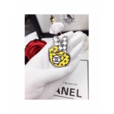 Желтая Брошка Chanel рука желтая черная