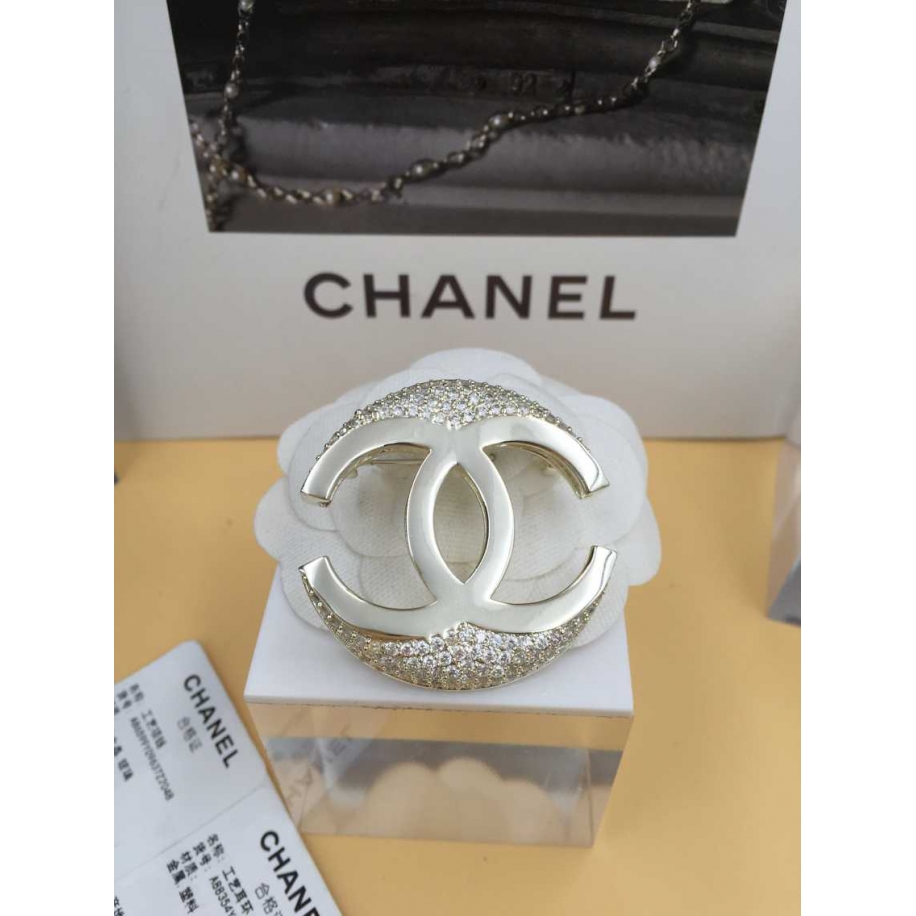 Золотая Брошка Chanel значок золотой камни