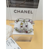 Белая брошка Chanel жемчужинки камни