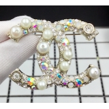 Золотая Брошка Chanel белые жемчужинки камни 