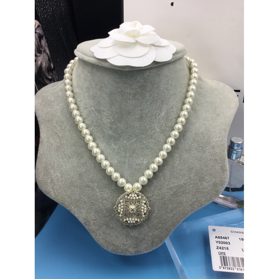 Колье Chanel жемчужинки золотой круг жемчужинки камни 
