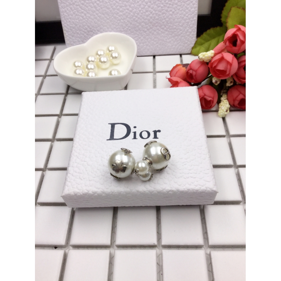 Серьги Christian Dior пусеты звезды - клевер - пчелка - cd