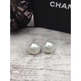 Серьги Chanel белая жемчужинка камни 