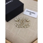 Брошка Chanel камни 