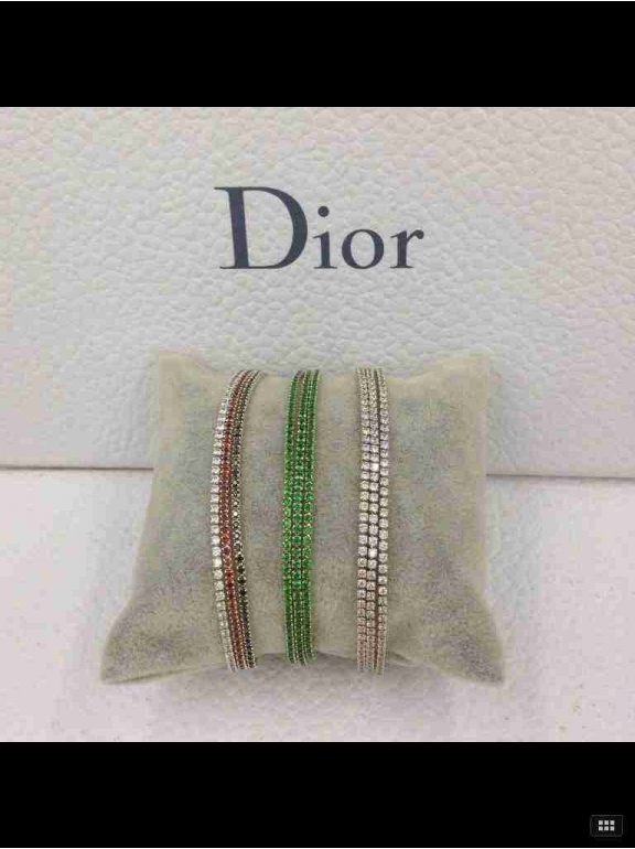 Белый браслет Christian Dior зеленые камни белый